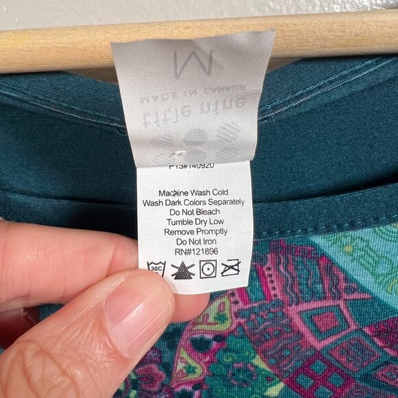 Title Nine Athena Dress Size Medium Green Paisley Floral Outdoor Athletic Travel - Picture 10 of 10